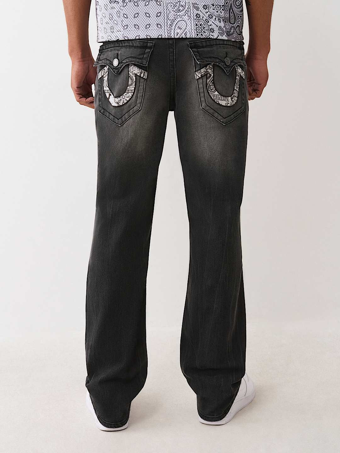 True Religion Jeans Ricky Sn Nf Embr Bndna Hs 34in Compass Trail Black Wash