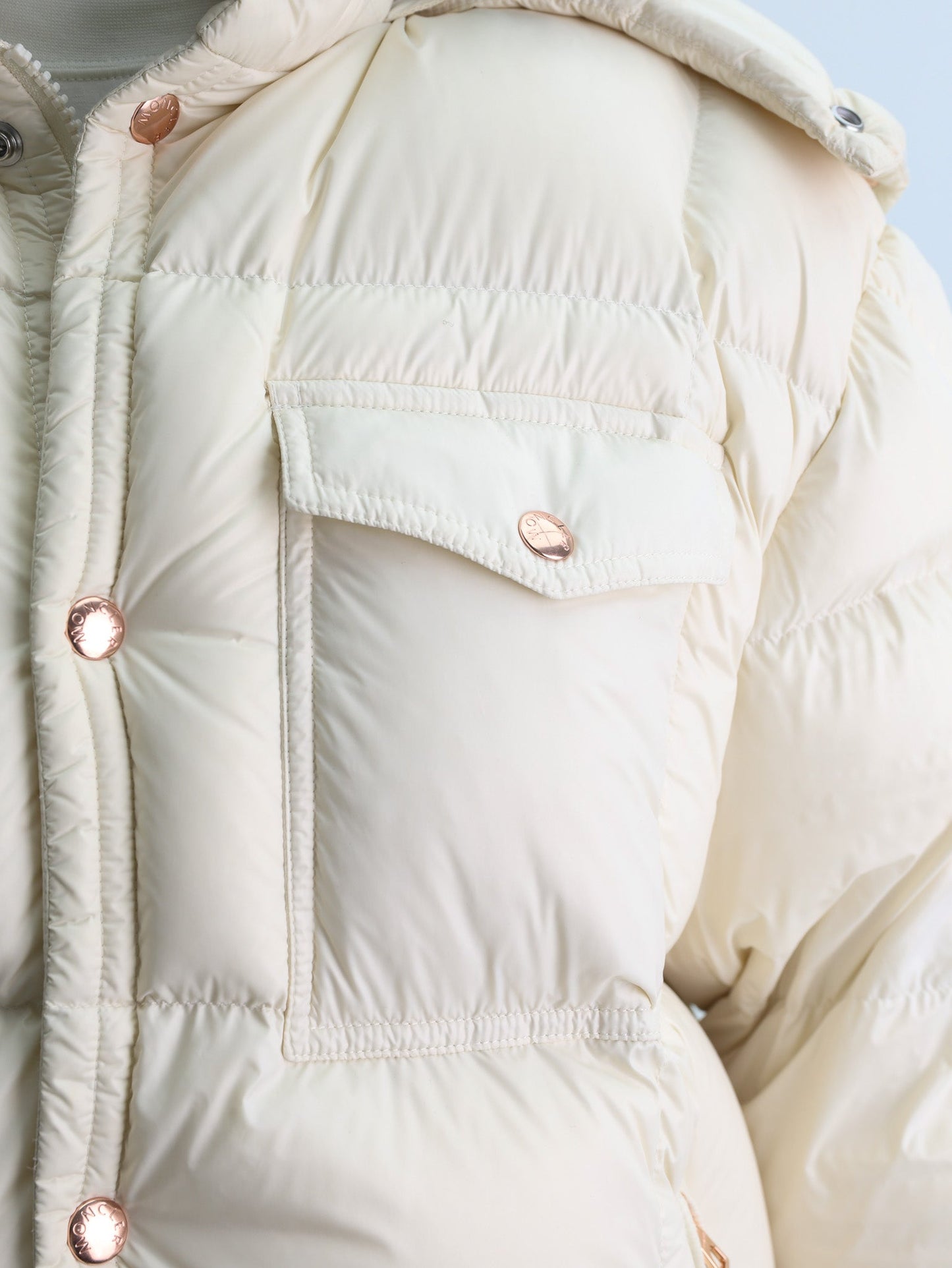 Moncler Jacket Serfanto Puffer Logo Off-White