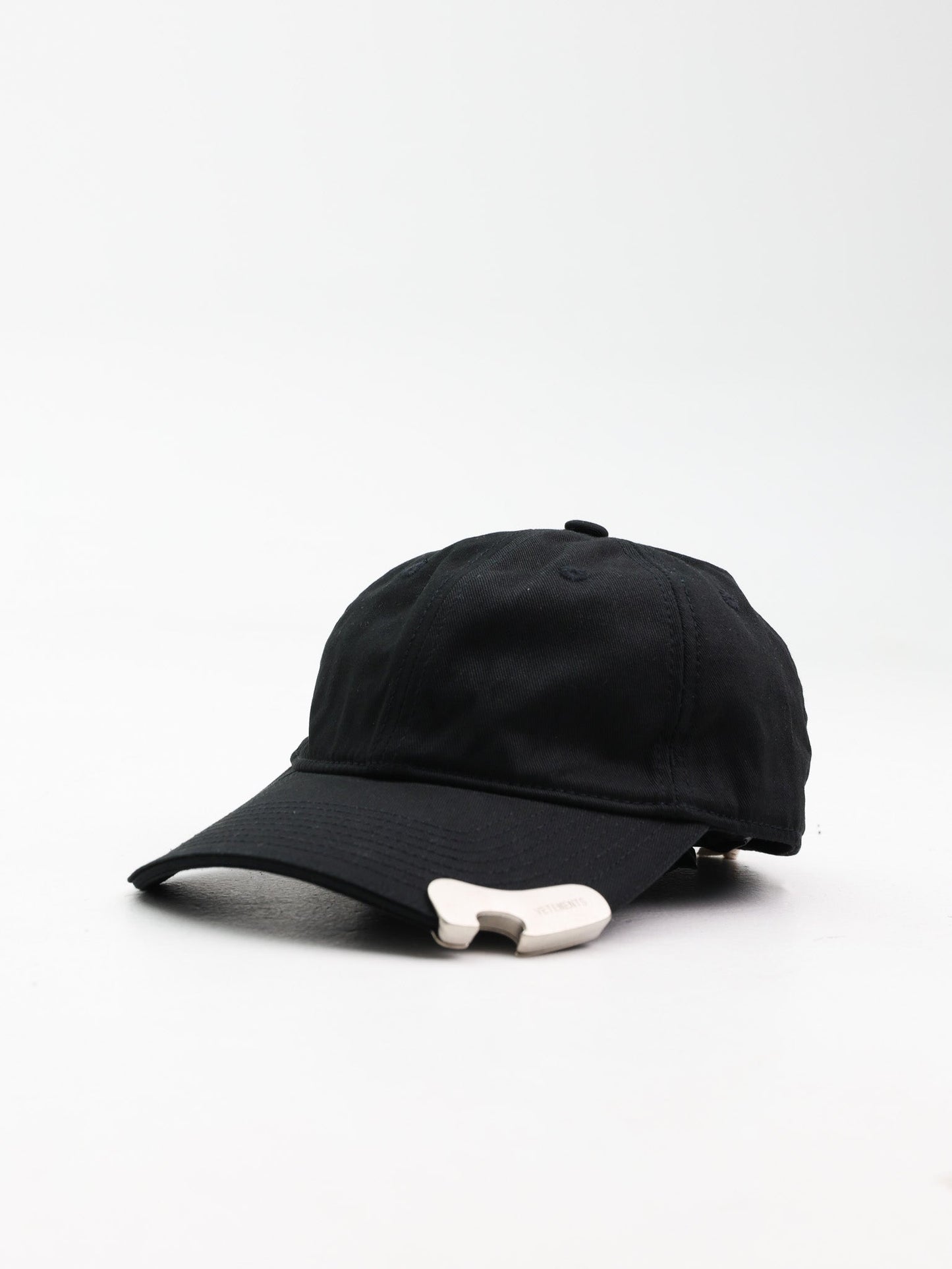 Vetements Cap Bottle-Opener Black