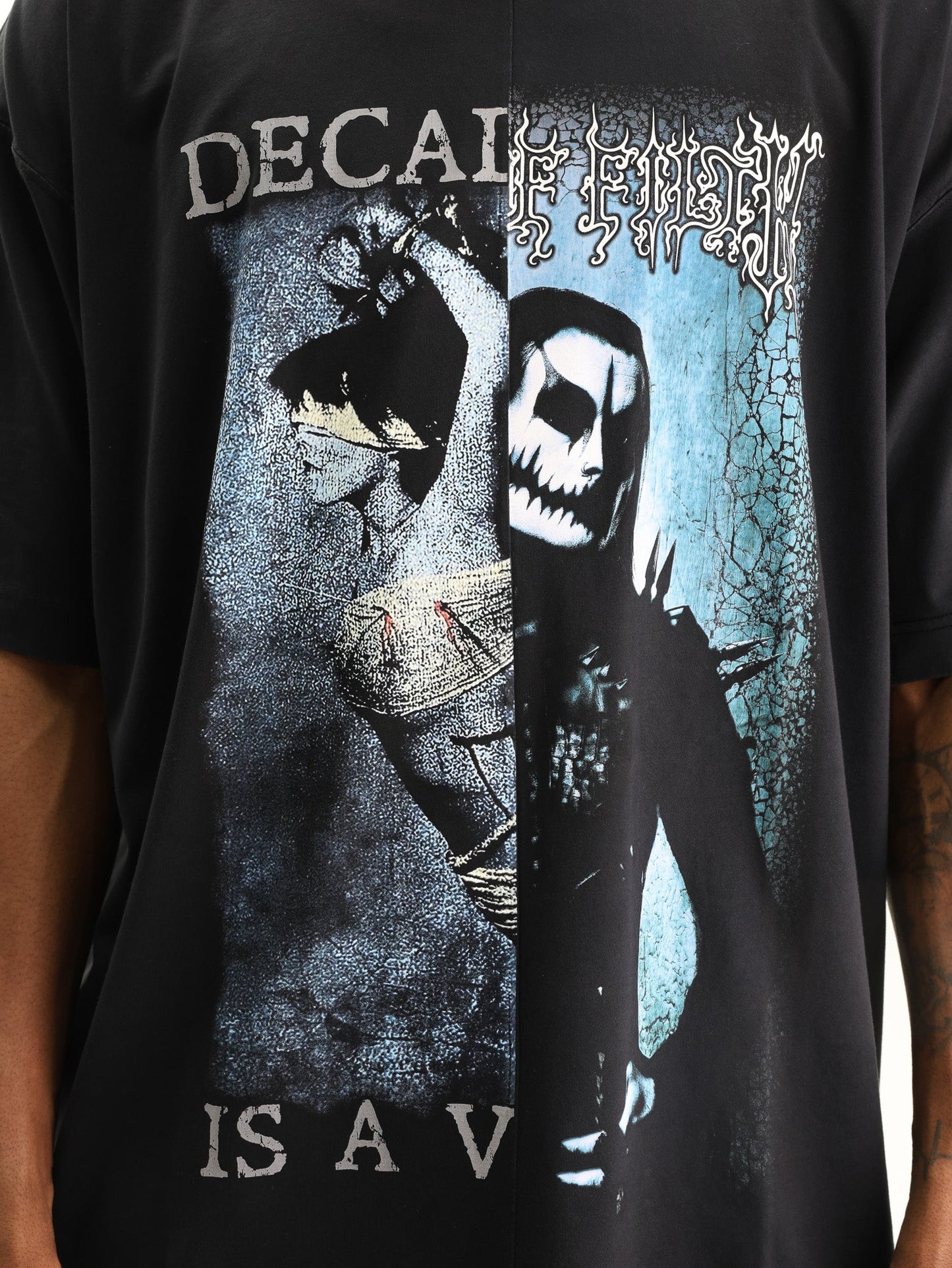 Vetements T-Shirt Cof Cut-Up Oversized Black