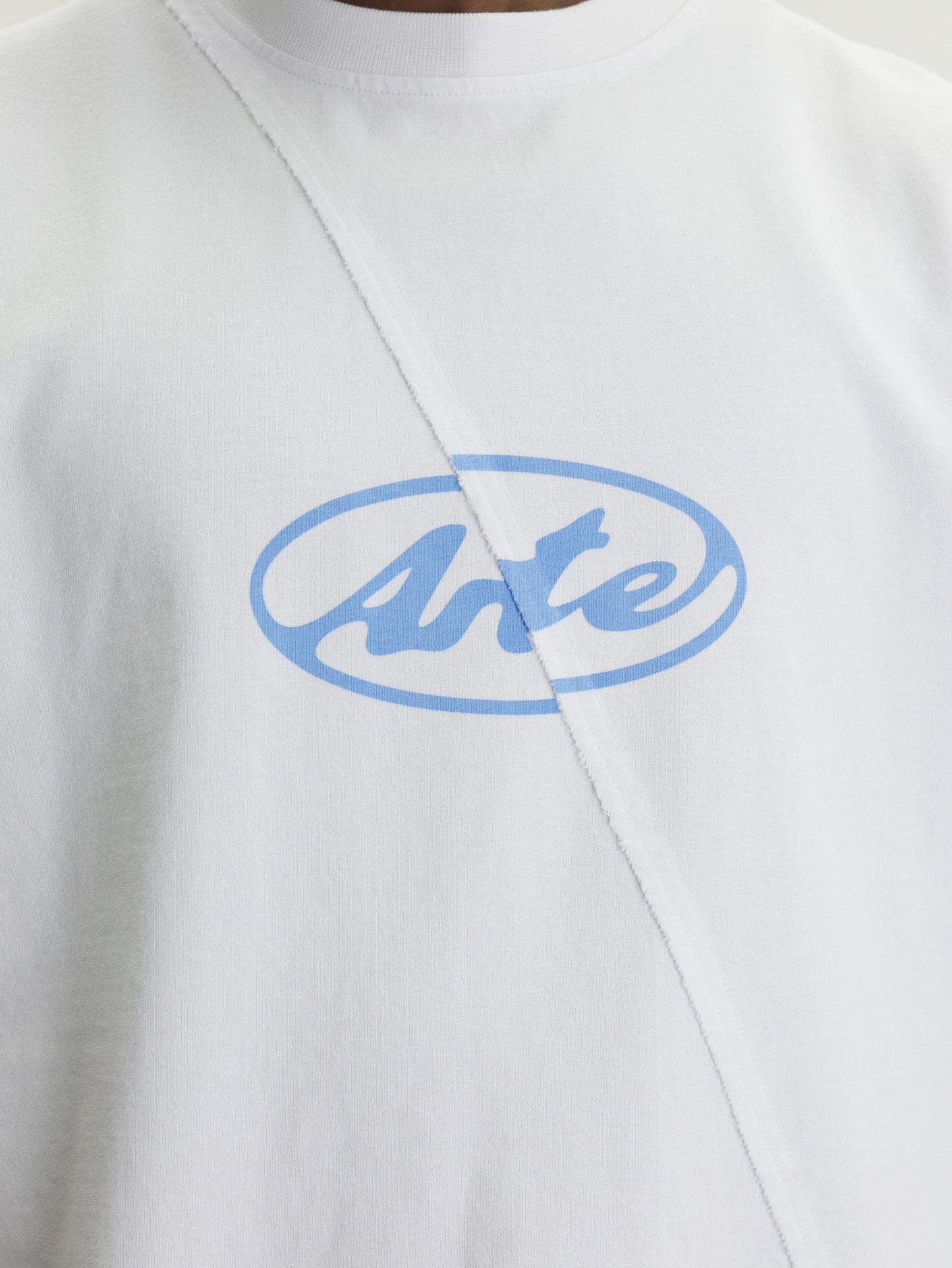 Arte T-Shirt Circle Blue Logo White