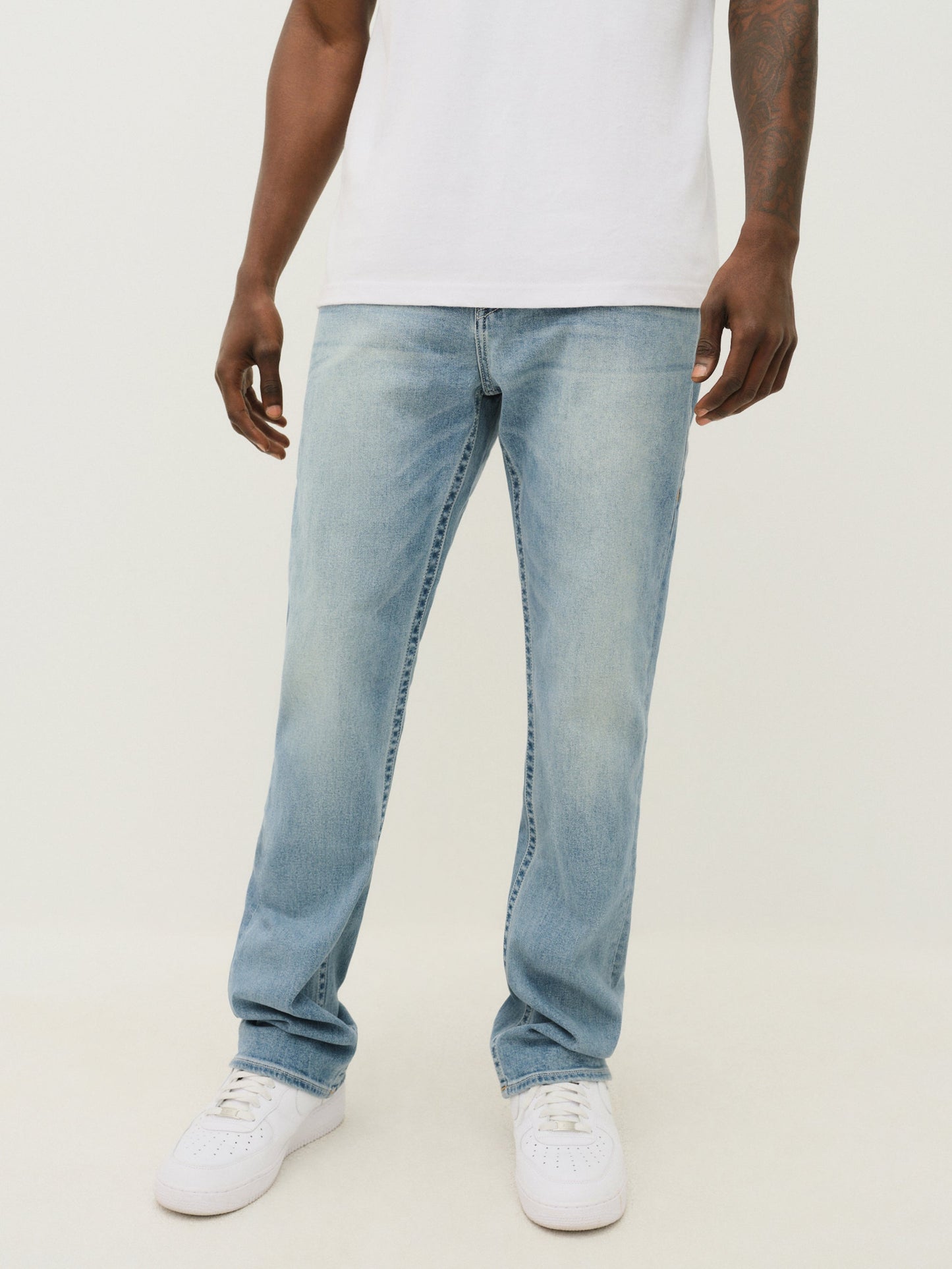 True Religion Ricky Sn Flap 34 In Brilliant Medium Wash