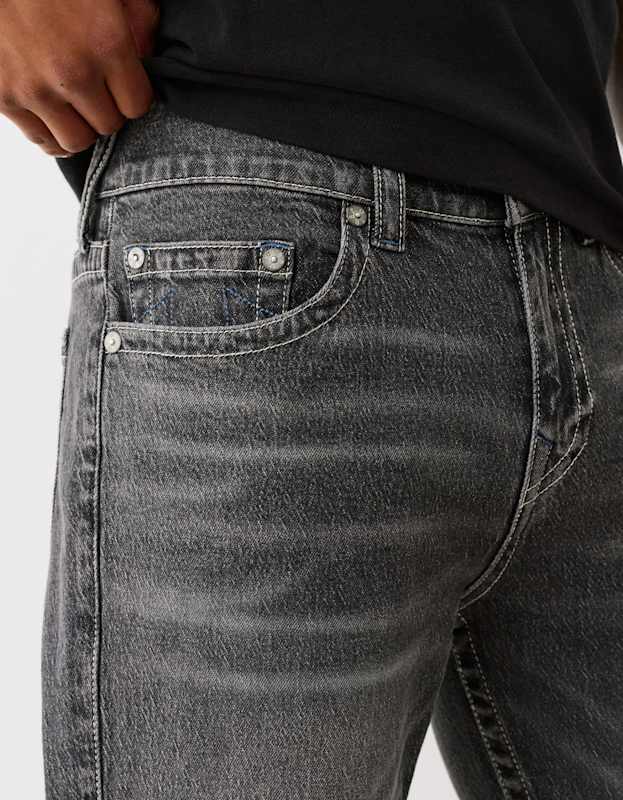 True Religion Rocco Sn No Flap 32In Resistance Black Wash