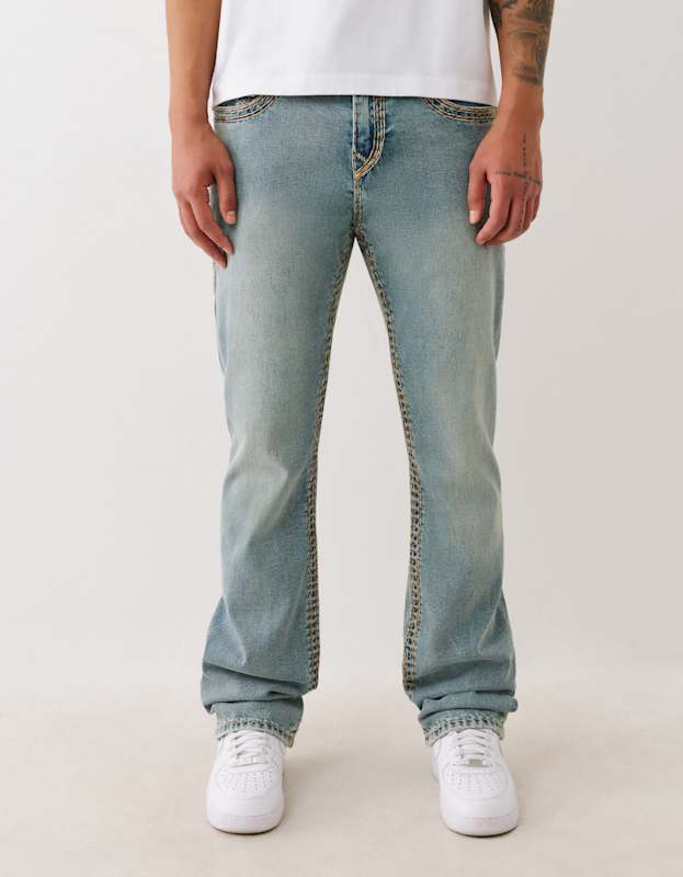 True Religion  Vinny Super T Flap 34in Medium Wash