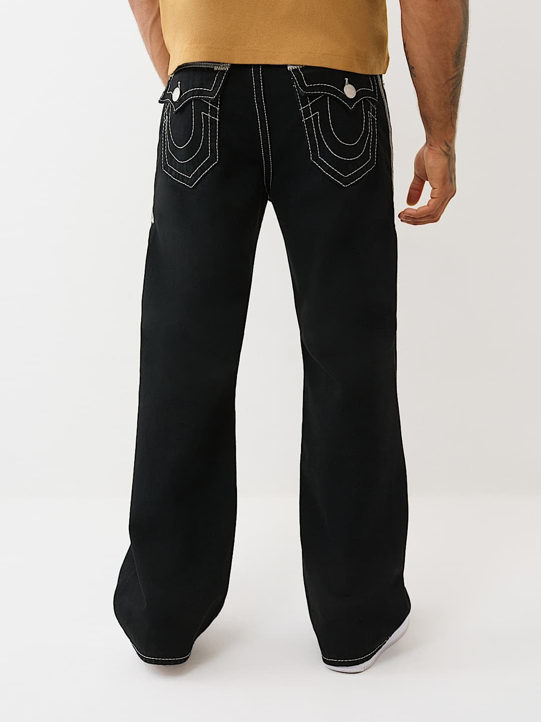 True Religion Jeans Super Flatlock Vinny Flap 34in Black Rinse