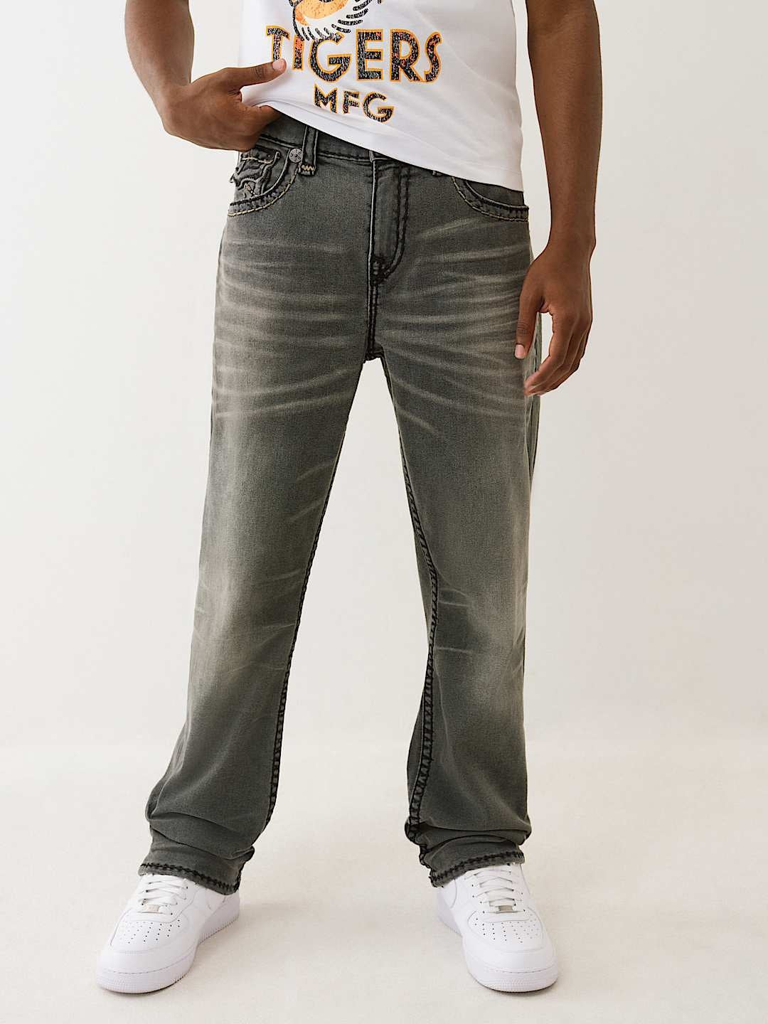 True Religion Jeans Bobby Super T Flap 32 In Vintage Haul Grey Wash