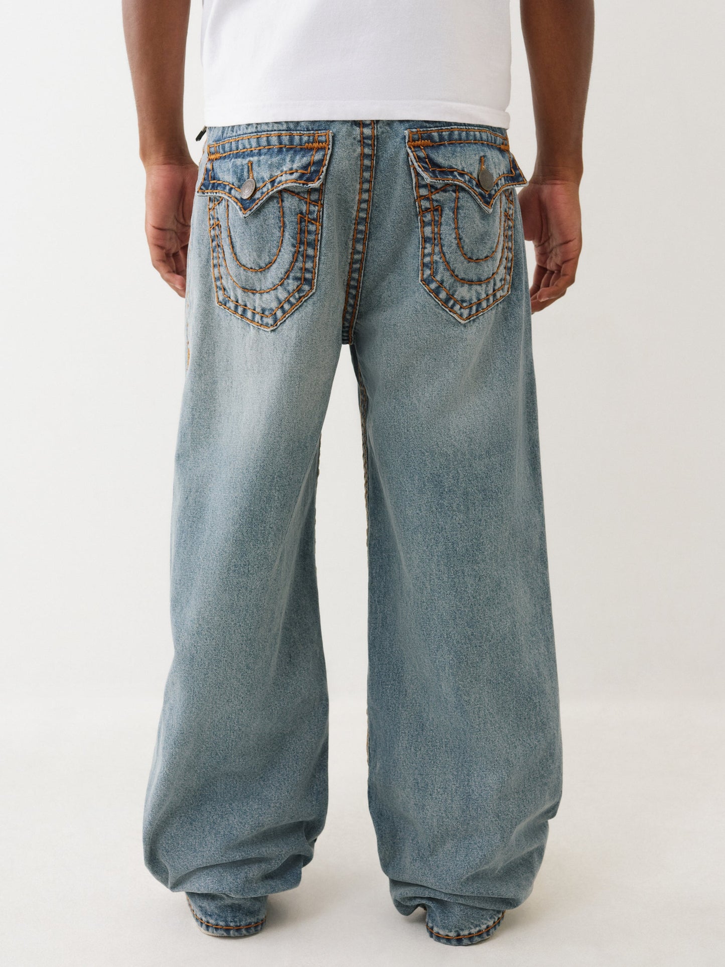 True Religion Jeans Vinny Super T Flap 34In Light Wash