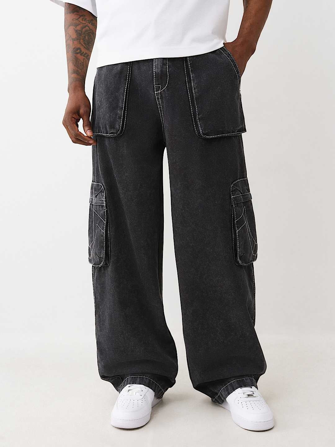 True Religion Cargo Pants Big T Fashion Black