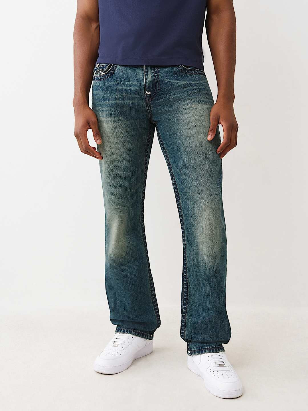 True Religion Item Ricky Super T Flap 34in Qt Hs Gotham Grind Dark Wash