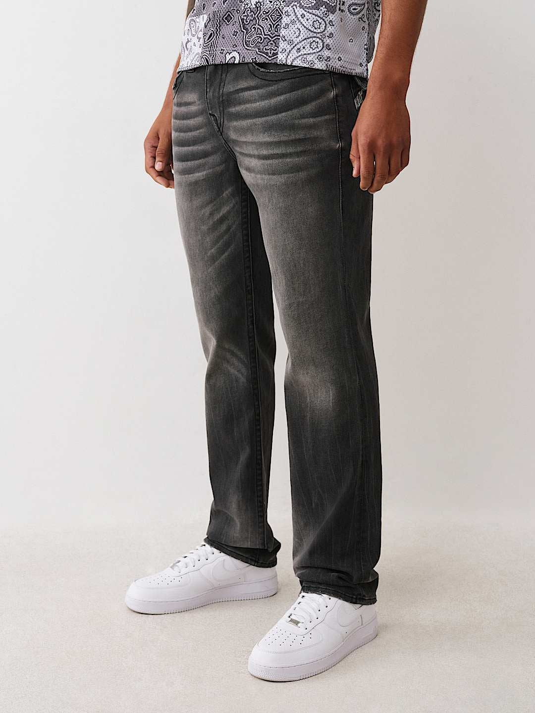 True Religion Jeans Ricky Sn Nf Embr Bndna Hs 34in Compass Trail Black Wash