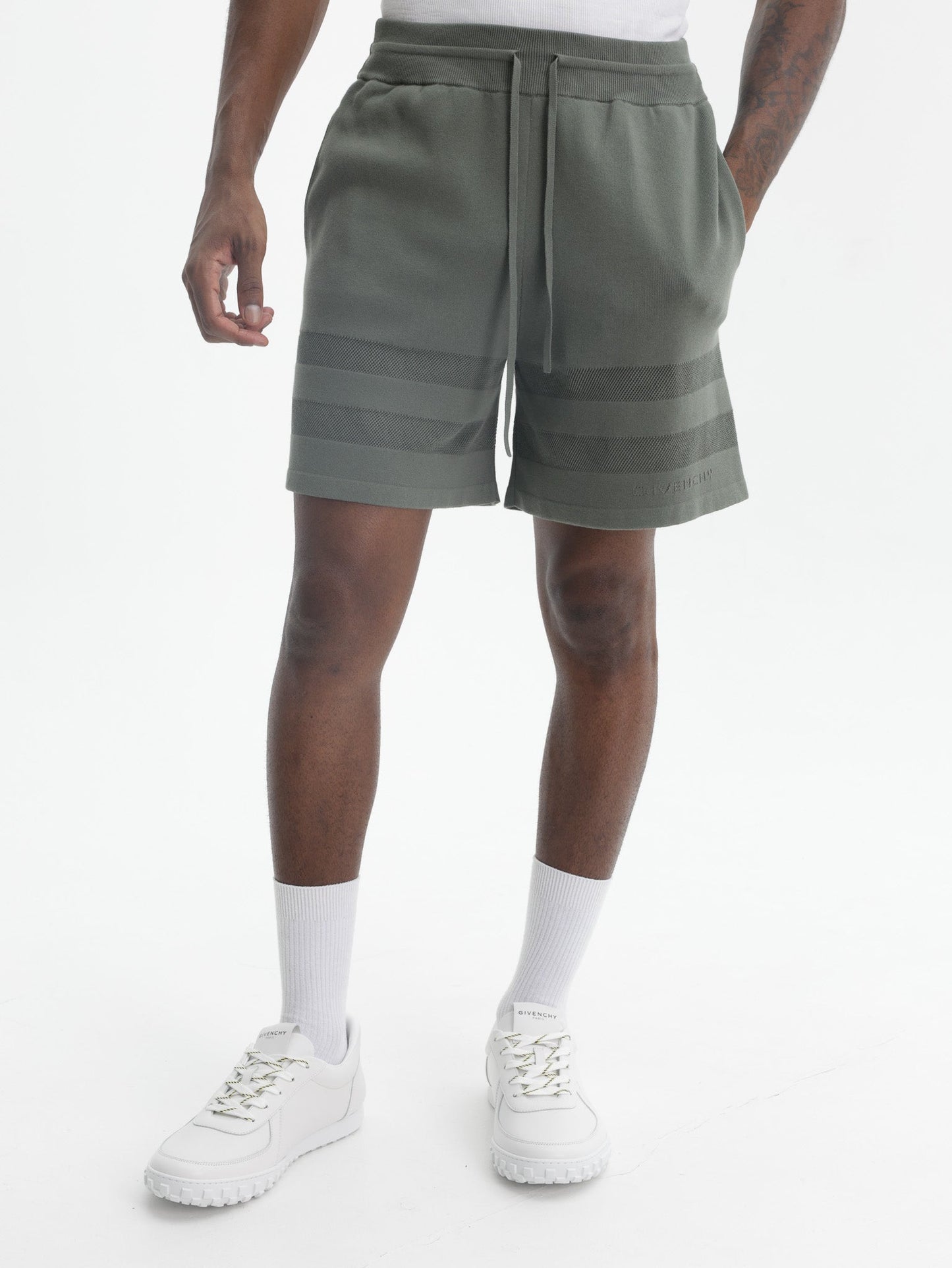 Givenchy Shorts Salvia