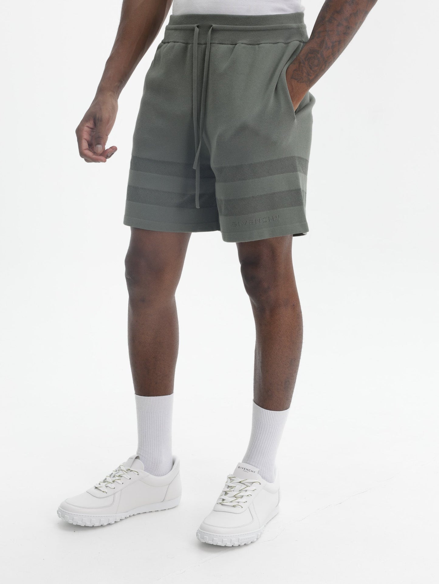 Givenchy Shorts Salvia