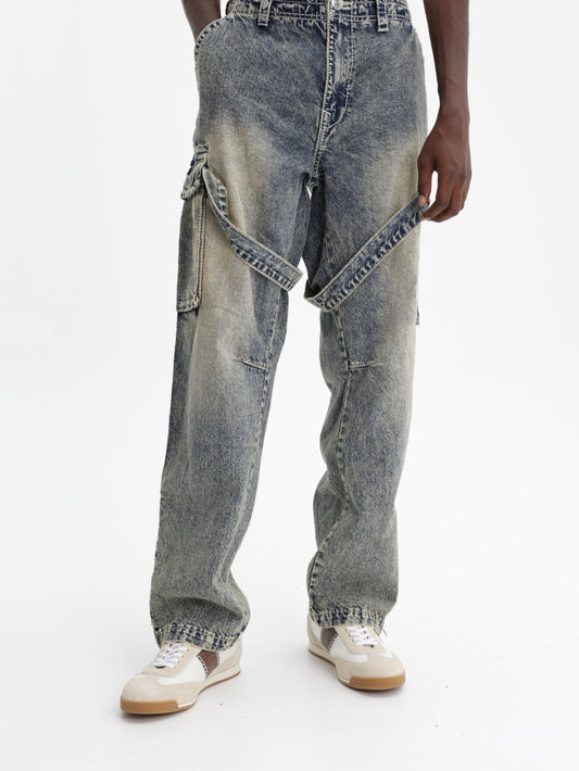 Big T Strap Cargo With Zip Elizabeth St Medium Wash