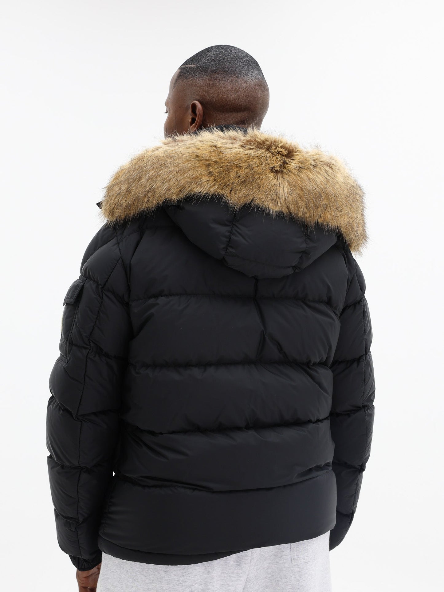 Moncler Jacket Puffer Logo Black