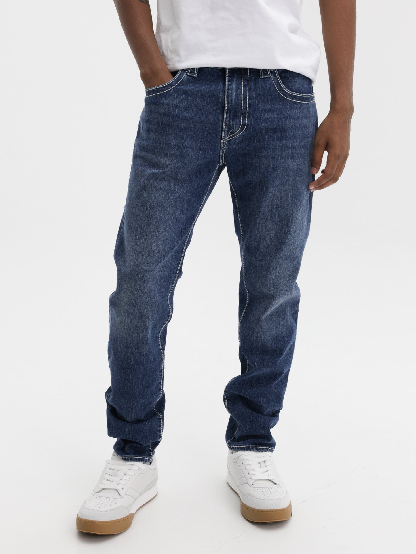 True Religion Rocco Jeans Big T Dark Roper Wash