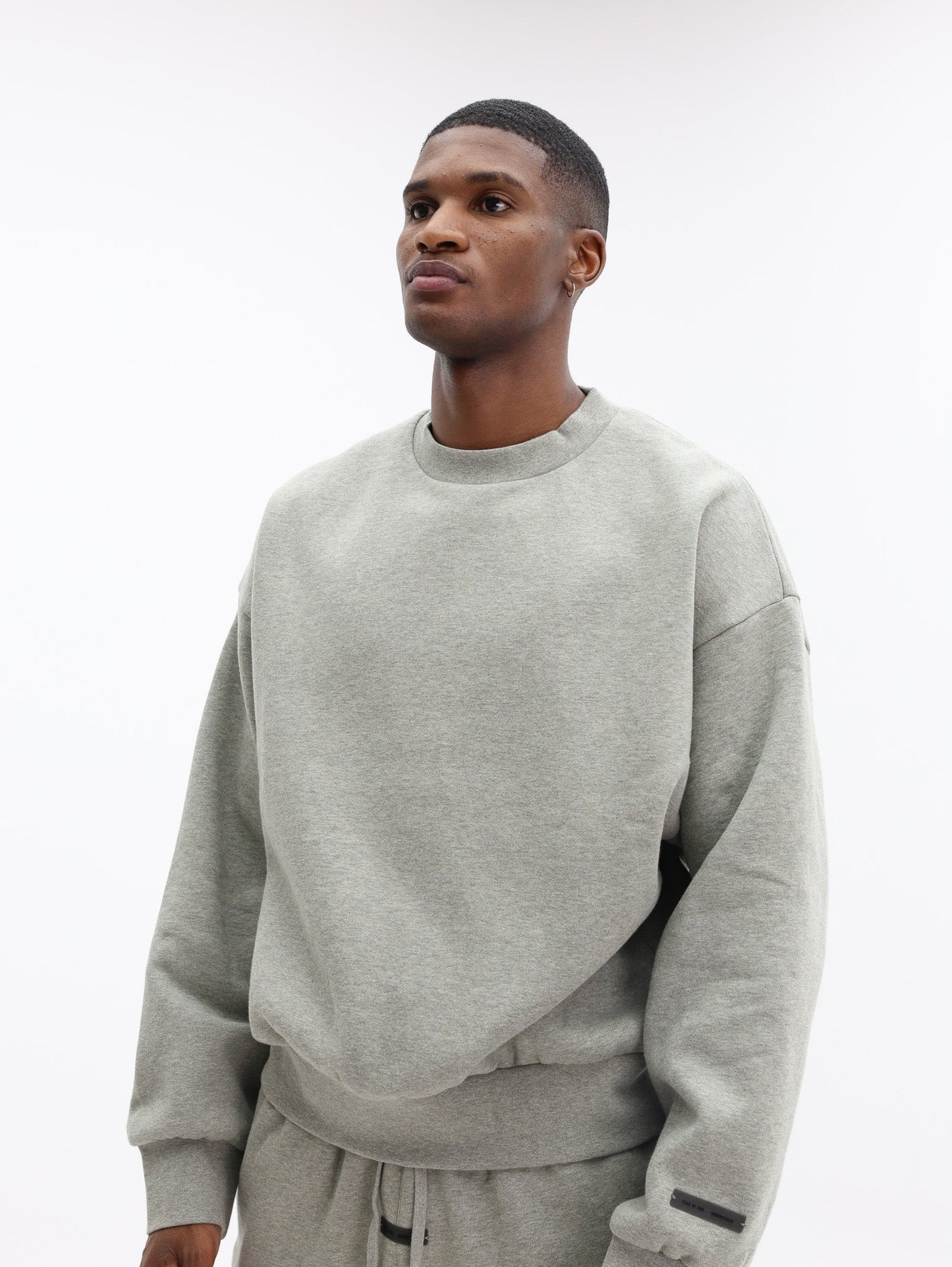 Essentials Classic Fit Fleece Crewneck Concrete Heather
