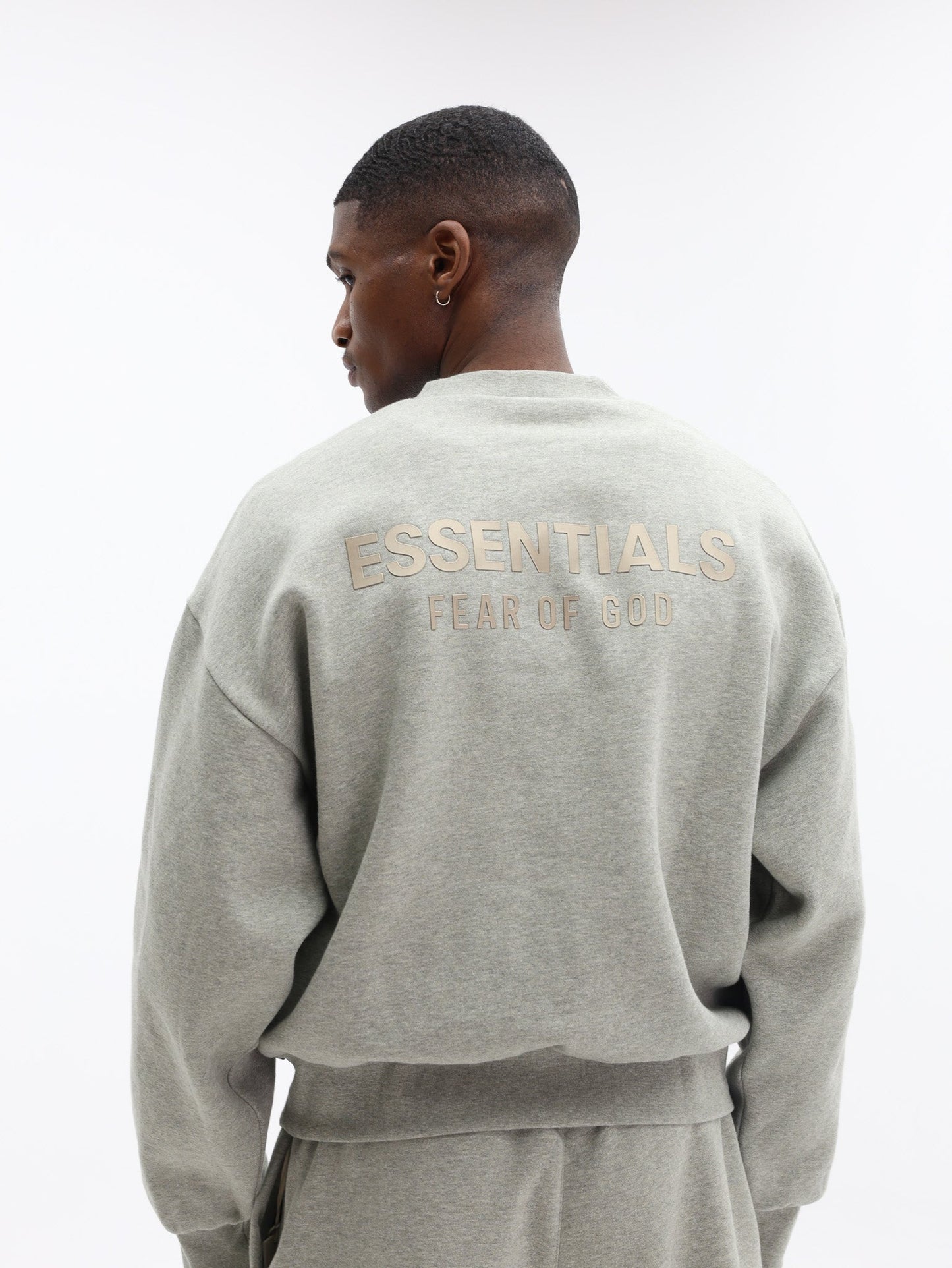 Essentials Classic Fit Fleece Crewneck Concrete Heather