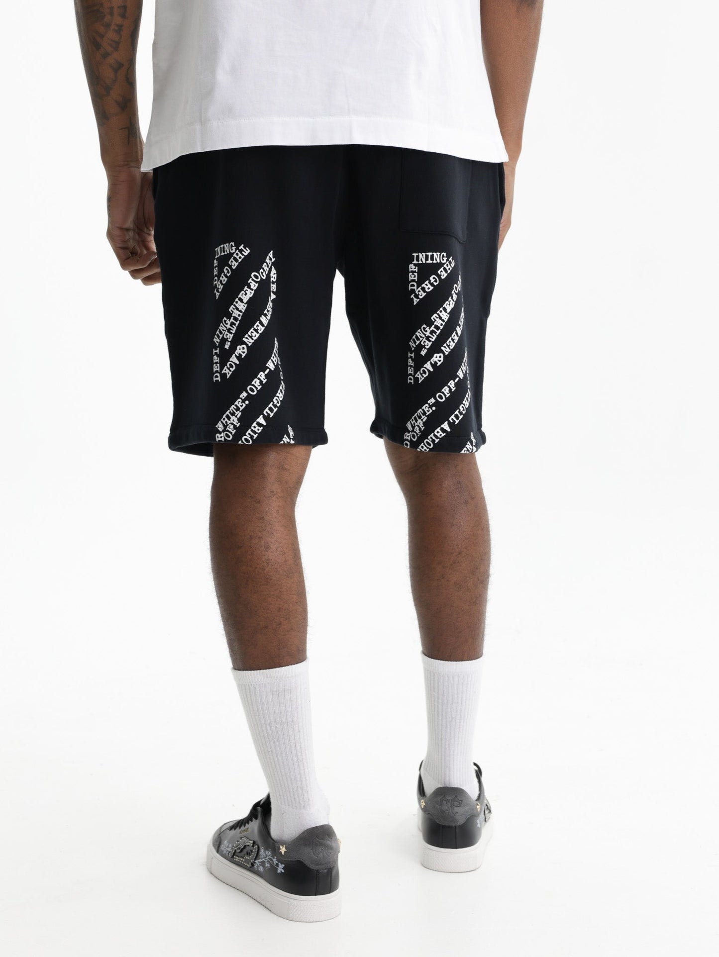 Off - White Shorts Type Machine Arrow Black