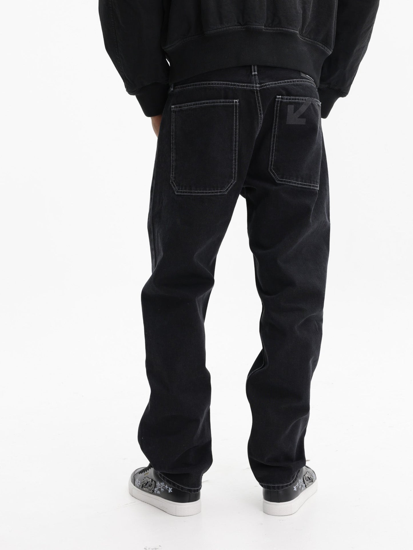 Off - White Jeans Half Arrow Darted Black