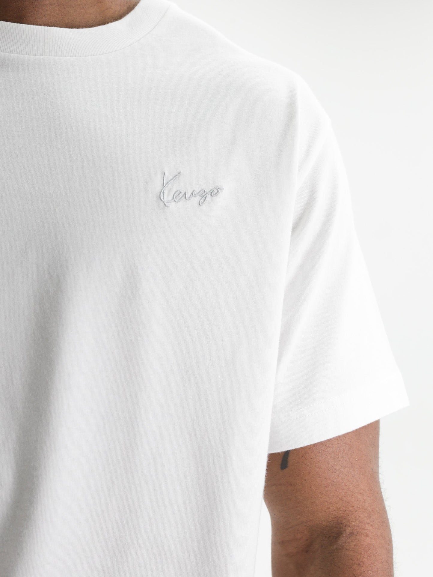 Kenzo T-Shirt Signature Embroidery Off White