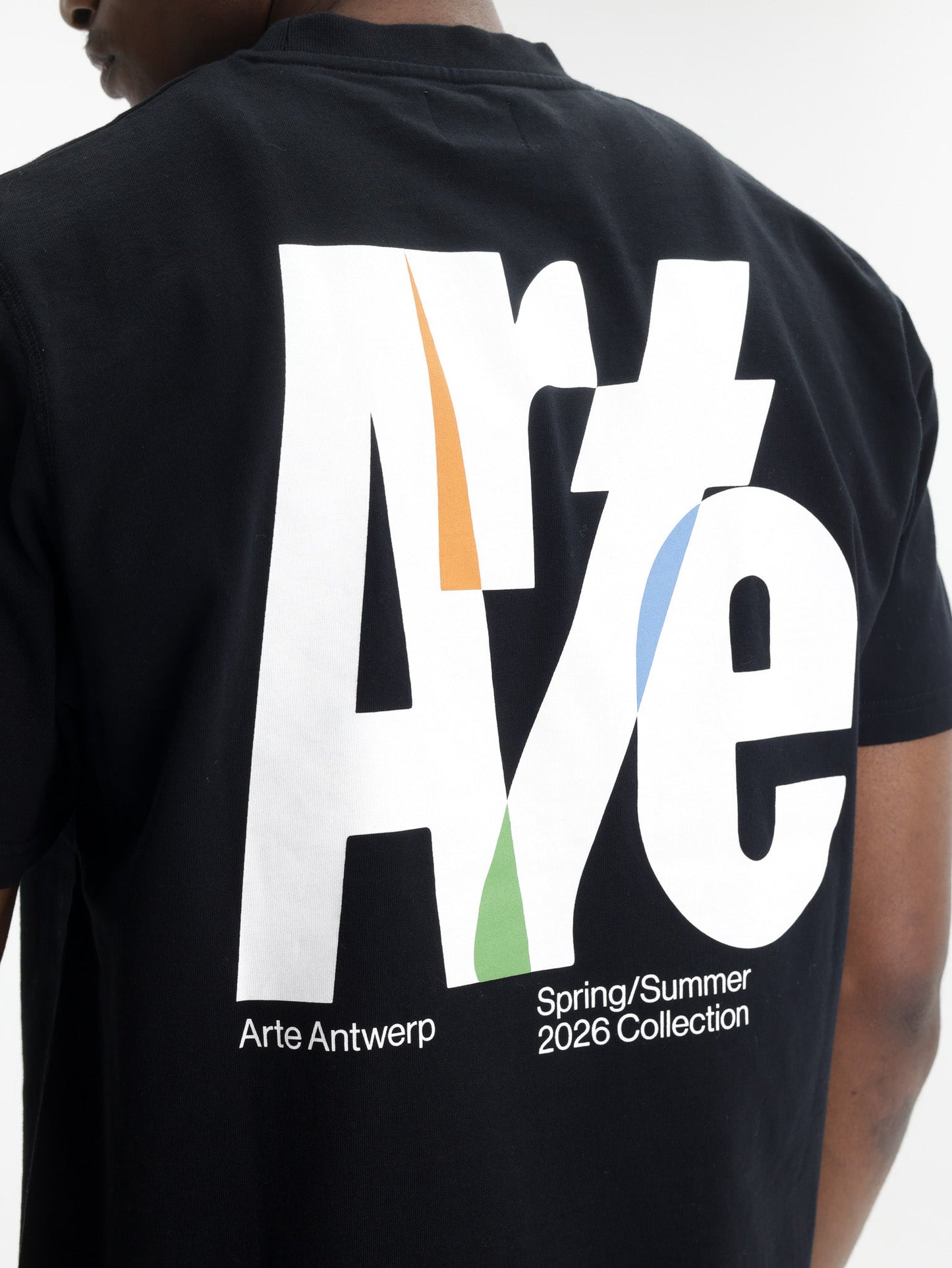 Arte T-Shirt White Logo Back Print Black