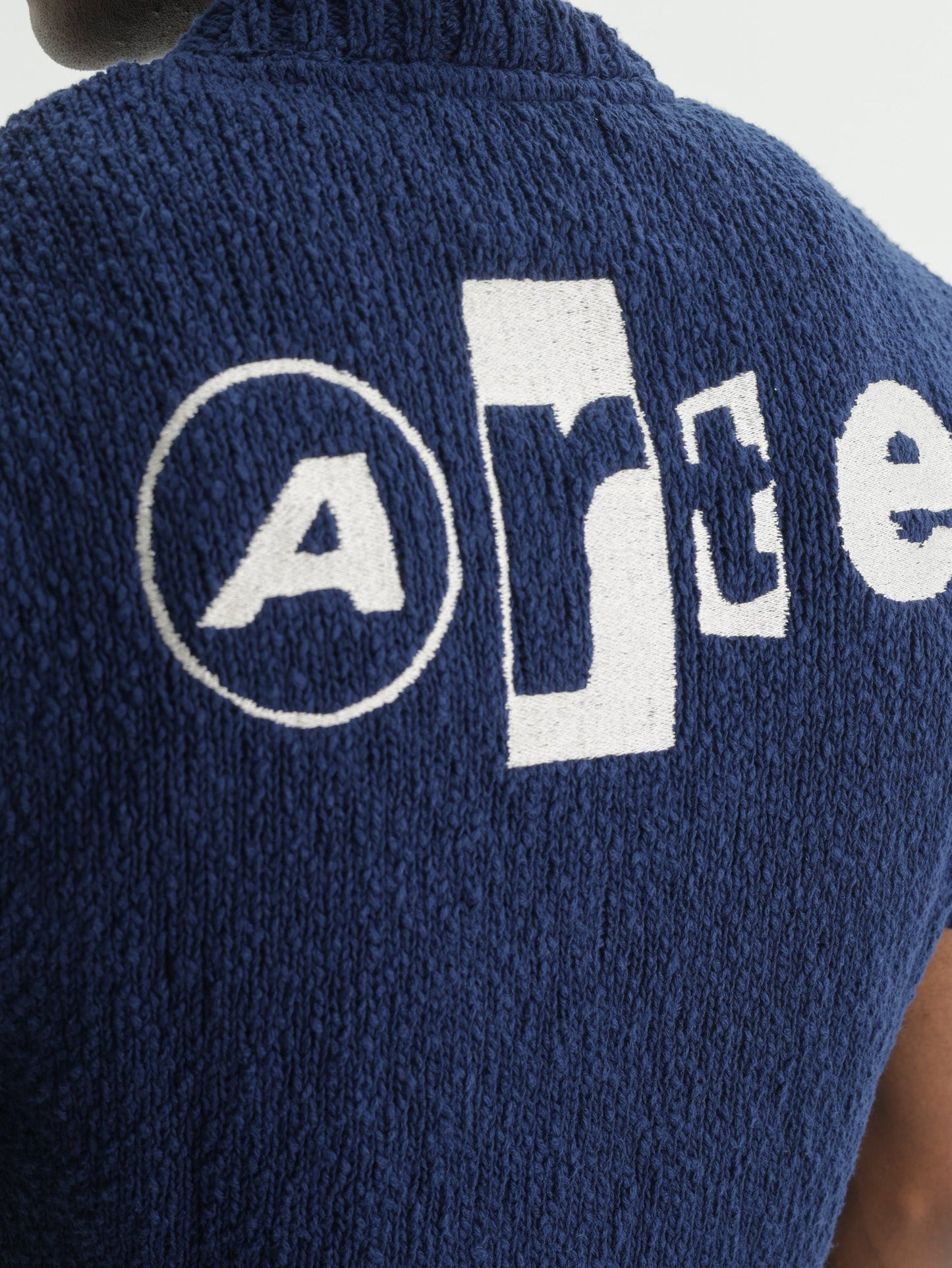 Arte T-Shirt Back Graphic Knit Navy