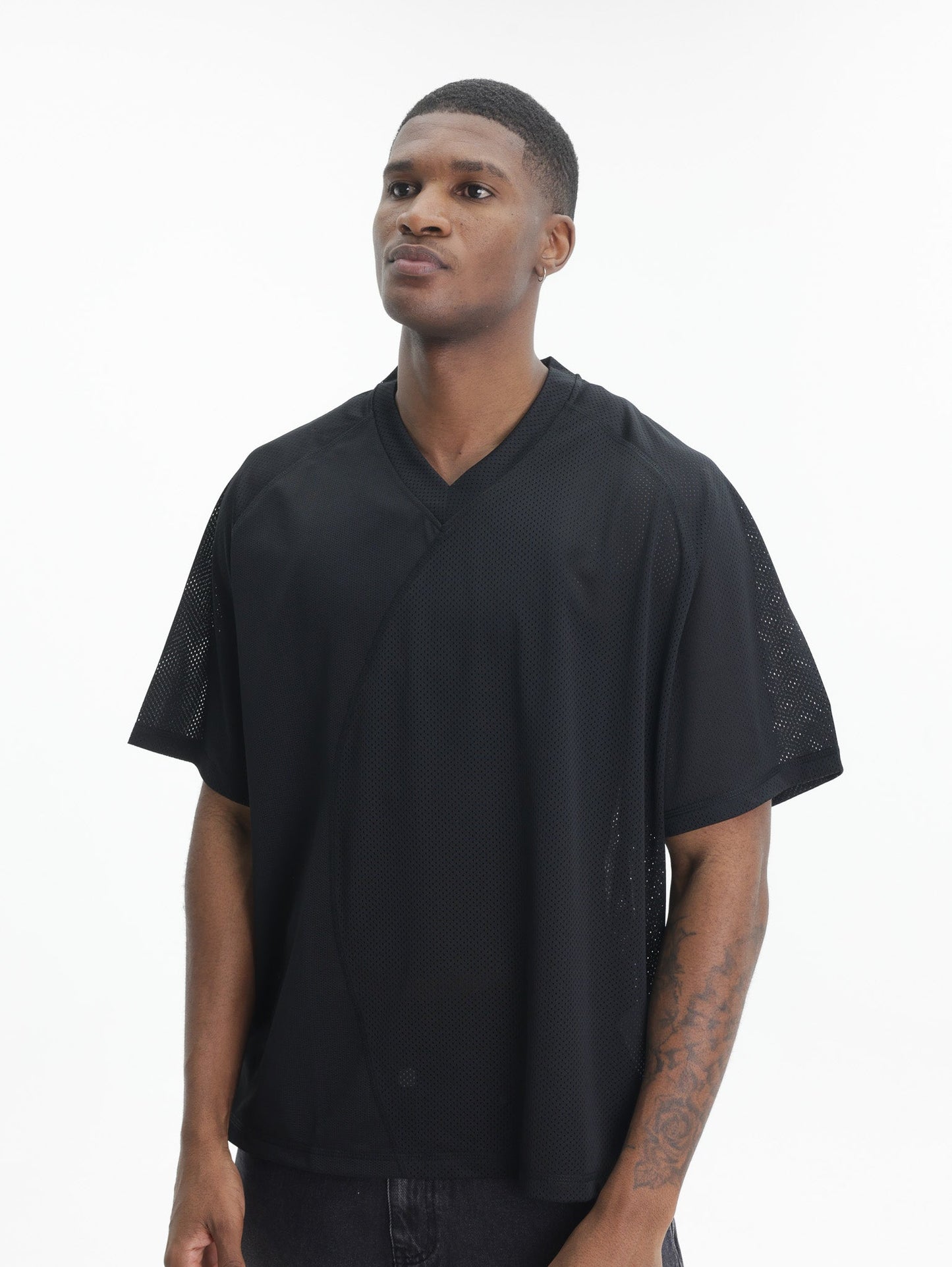 Arte T-Shirt Multi Mesh V-Neck Black