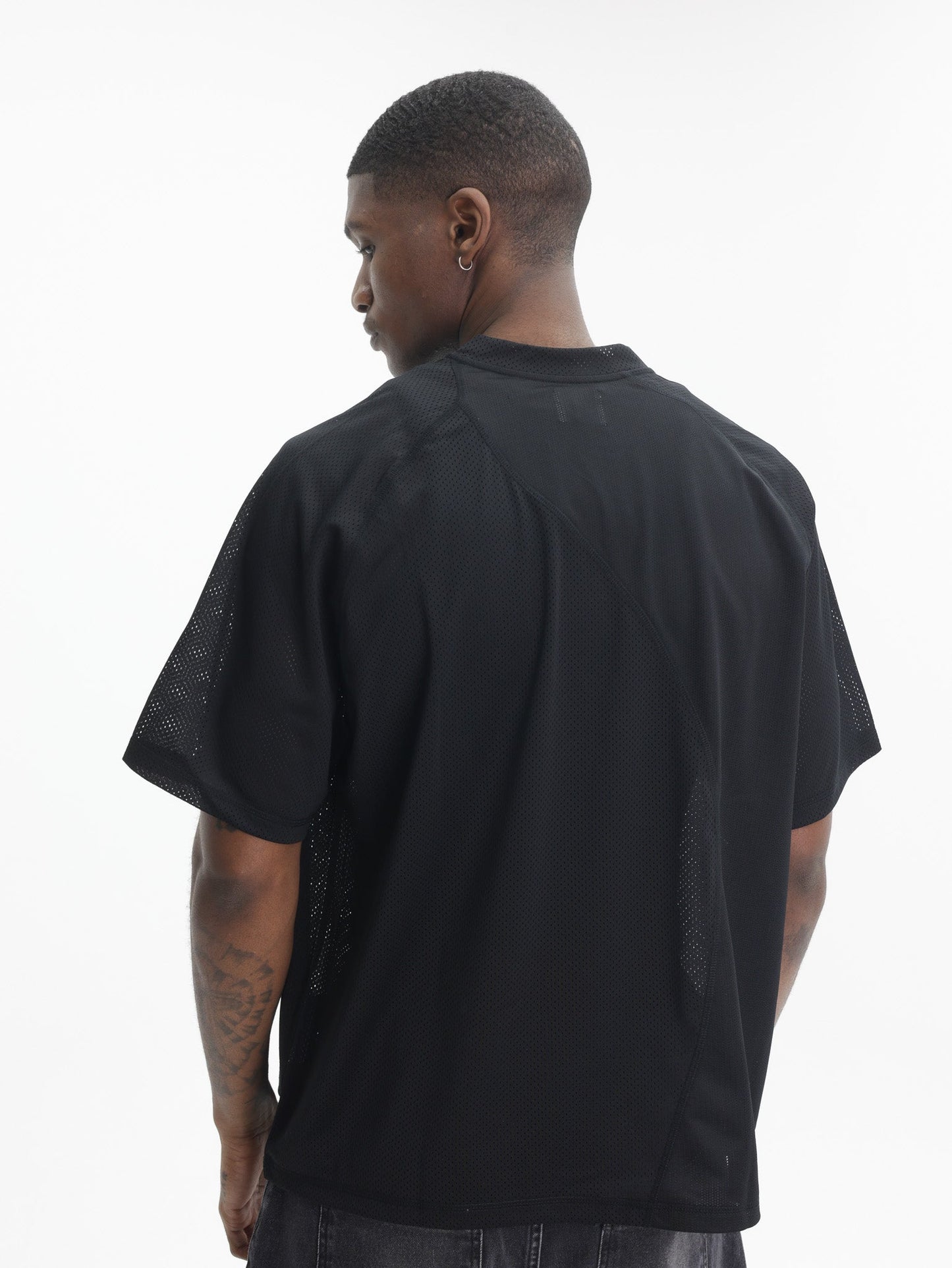 Arte T-Shirt Multi Mesh V-Neck Black