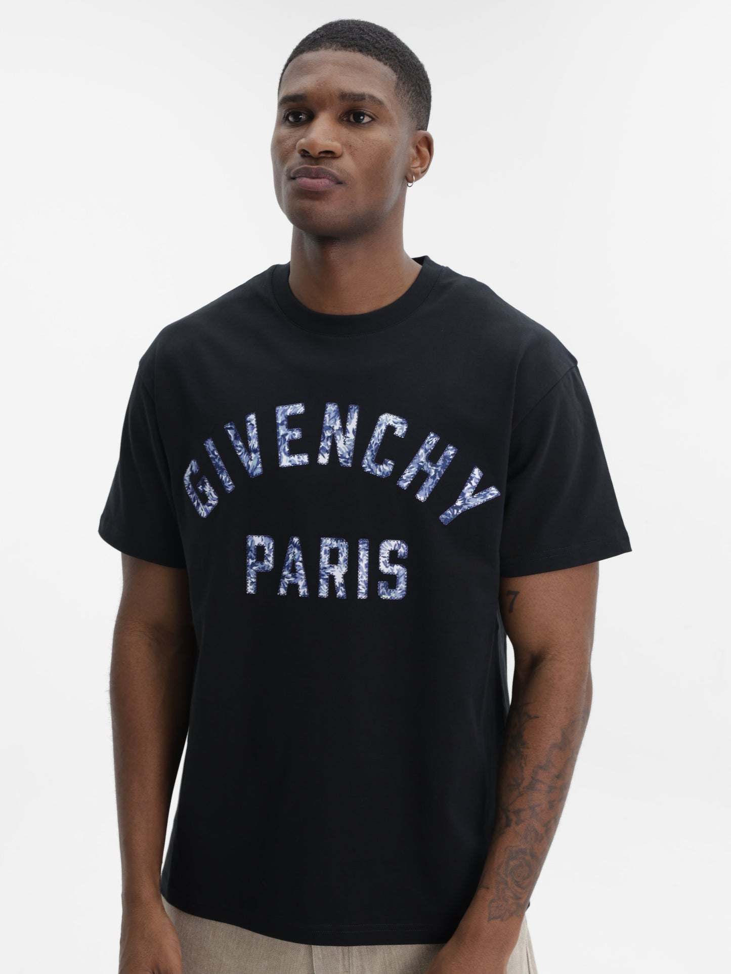 Givenchy T-Shirt Pompom Blue Embroided Midnight Blue