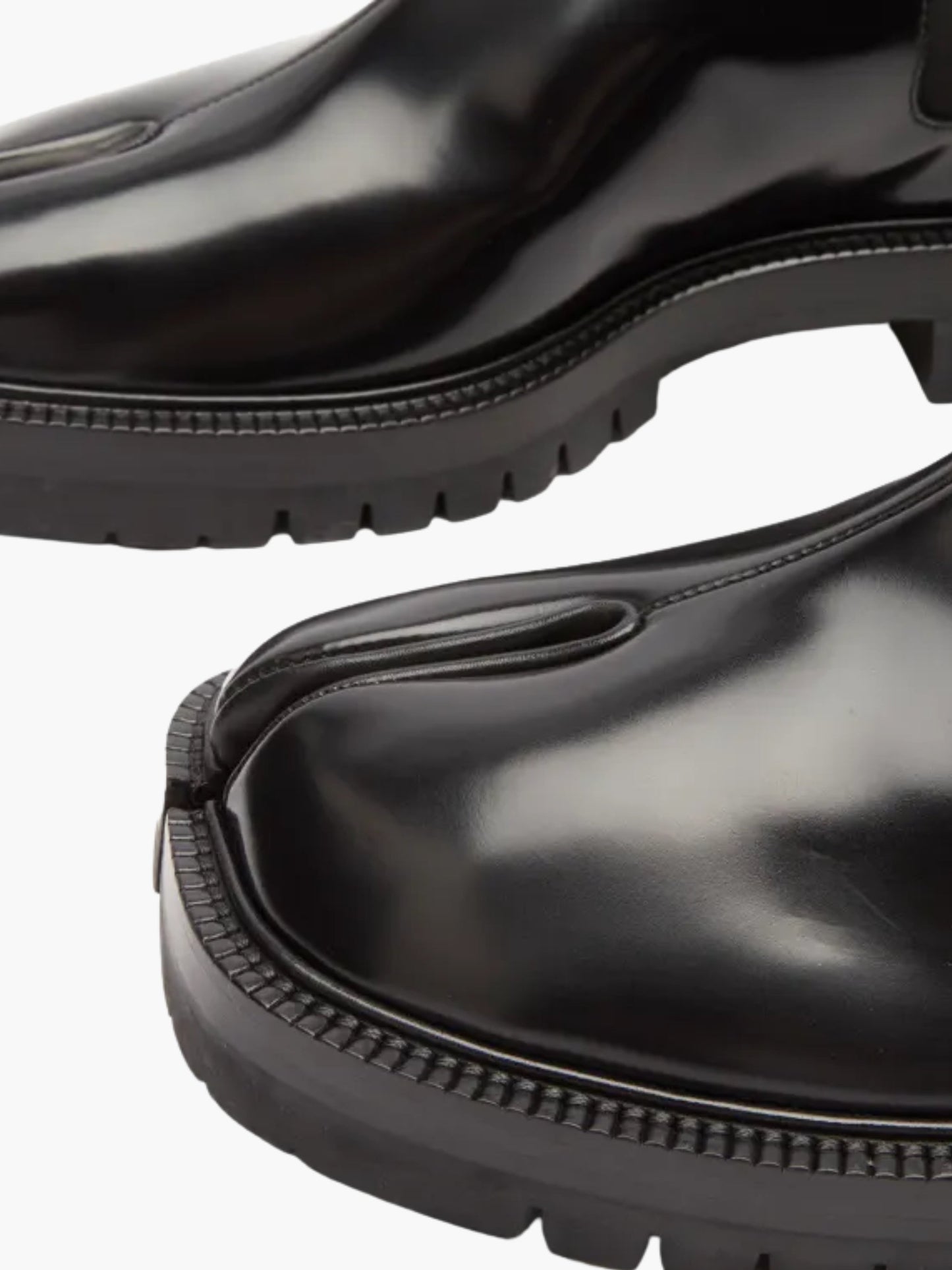 Maison Tabi Chelsea Boots Black