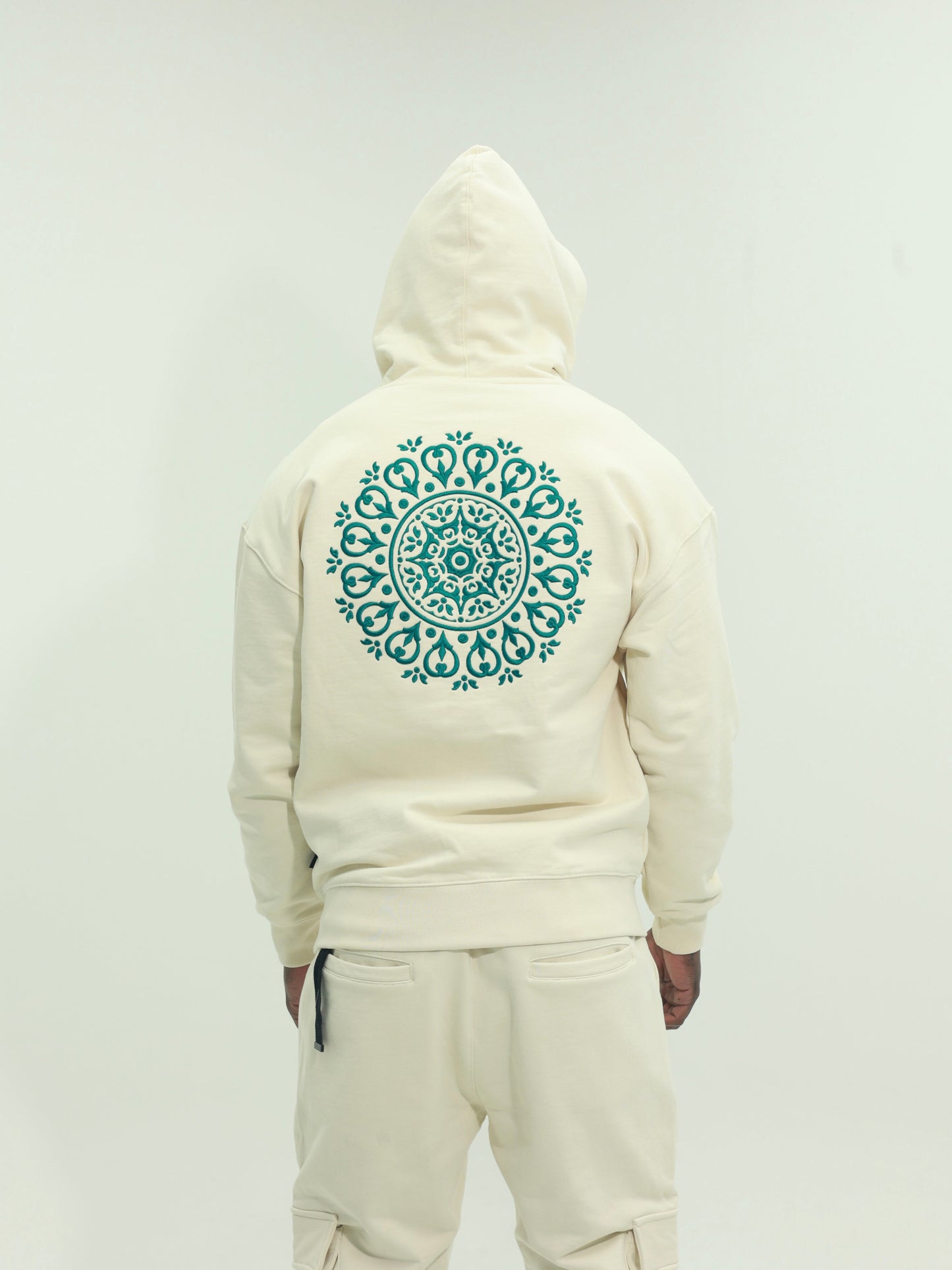 Capone Sweater Hooded Emroidered Back Print Beige-Green