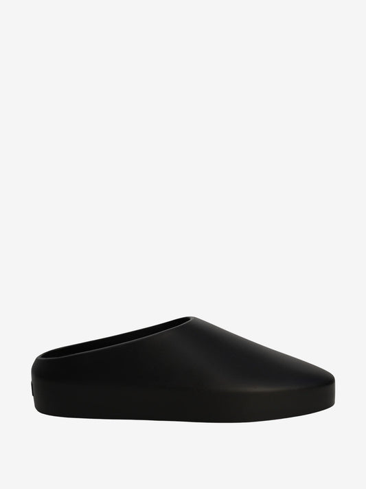 Fear Of God Fogs5 California 2.0 Black