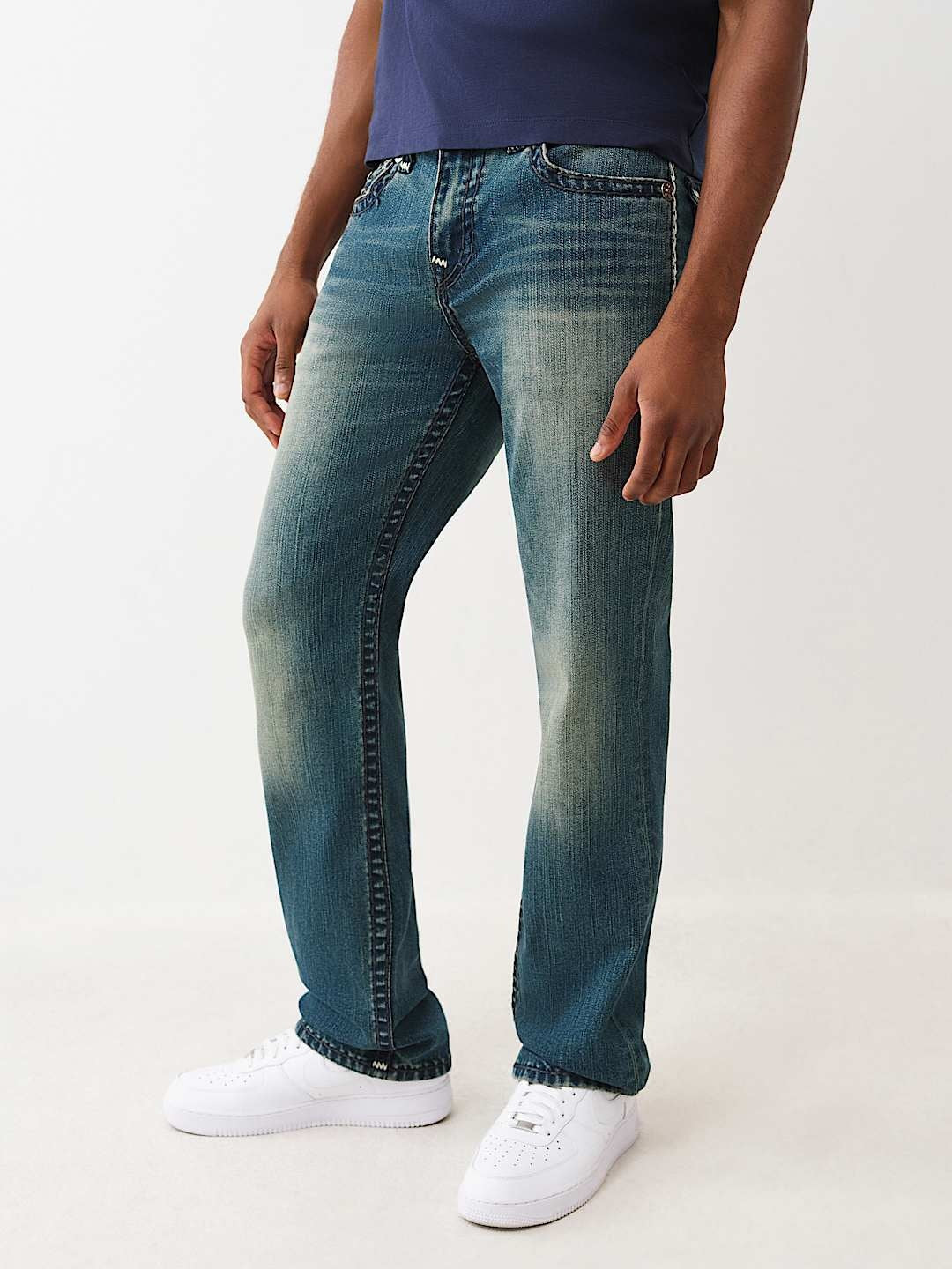 True Religion Item Ricky Super T Flap 34in Qt Hs Gotham Grind Dark Wash
